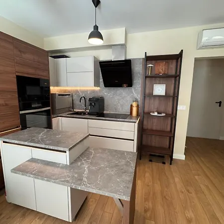 The Portal Infinity Pool And Barbecue Appartement Varna